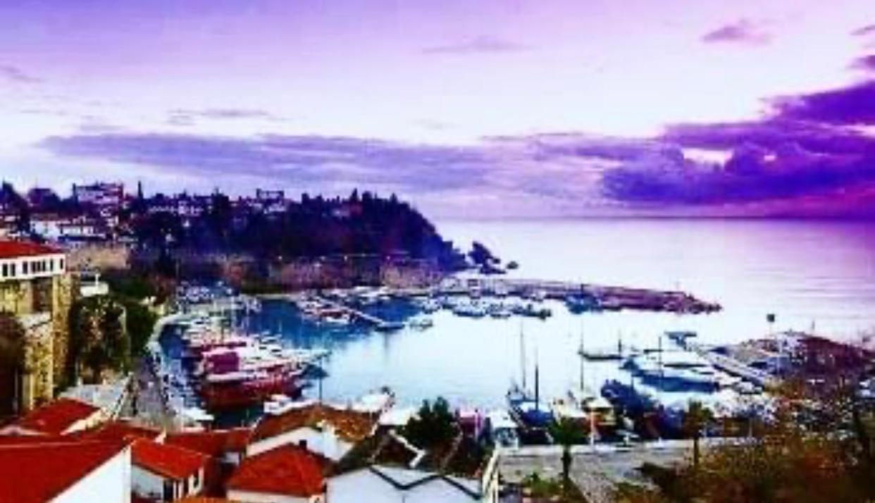 Tarihi Kaleici Muethis Konum Deniz Yakini Uygun Fiyat Huzurlu Ev Daire Antalya