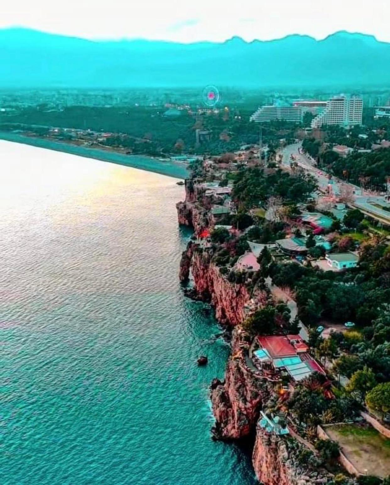 Daire Tarihi Kaleici Muethis Konum Deniz Yakini Uygun Fiyat Huzurlu Ev